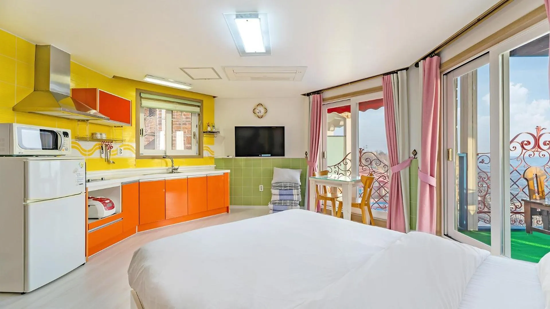 Propose 1st Pension Ganghwa Incheon Wisma tamu